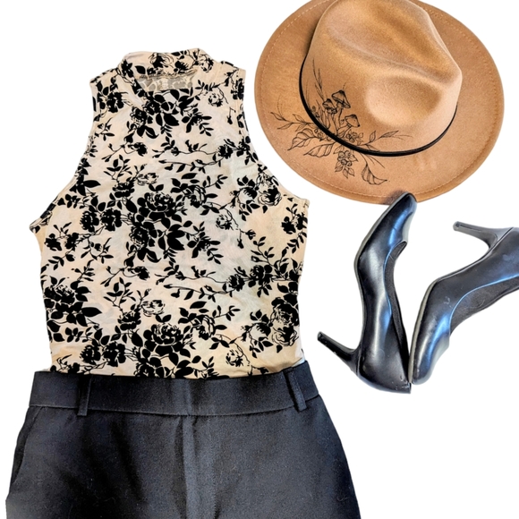 🌻2 for $20 | SHEIN Privé Floral Print Mock Neck Tank Bodysuit | Sheer Material - Picture 3 of 9